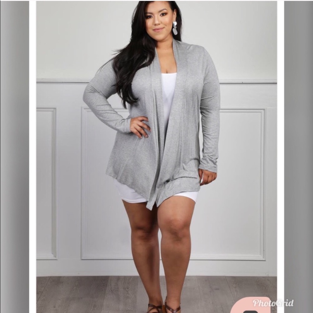 NEW PLUS Gray Light weight Cardigan - Picture 2 of 7